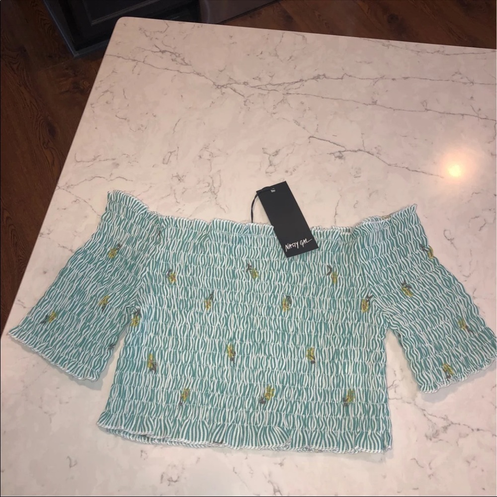 NWT Shirred Crop Top